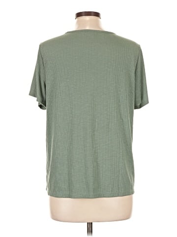 Old Navy Short Sleeve T-Shirt (view 2)