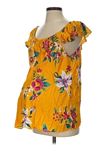 Old Navy - Maternity Sleeveless Blouse (view 1)