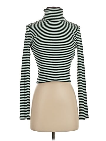 Levi's Long Sleeve Turtleneck (view 1)