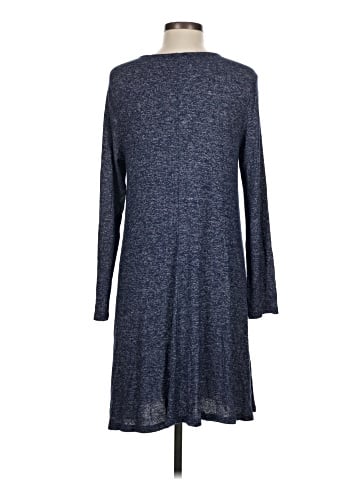 Old Navy Casual Dress (view 2)