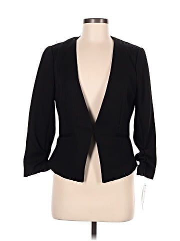 Amanda + Chelsea Blazer (view 1)
