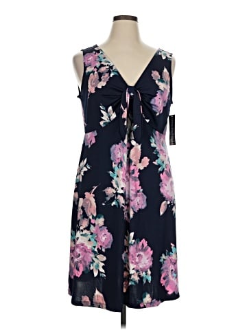 Nina Leonard Casual Dress (view 1)