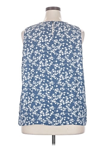 Fun2Fun Sleeveless Blouse (view 2)