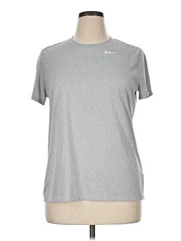 Nike Active T-Shirt (view 1)