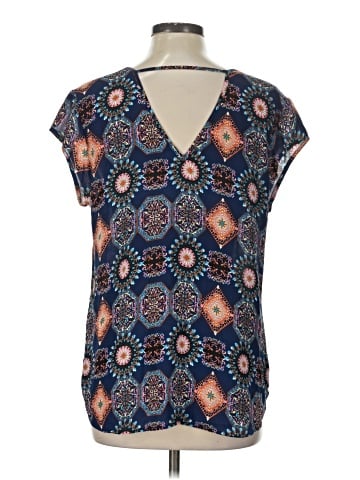 DR2 Short Sleeve Blouse (view 2)