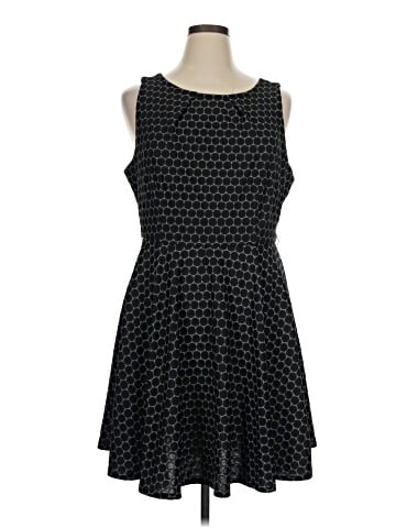 Elle Casual Dress (view 1)