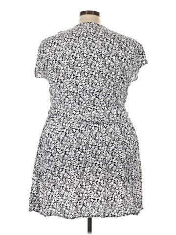 Gap Casual Dress (view 2)