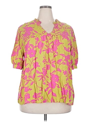 Easel 3/4 Sleeve Blouse (view 1)