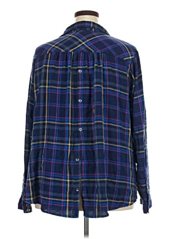 Torrid Long Sleeve Button-Down Shirt (view 2)