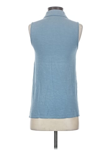 ModCloth Sleeveless Button-Down Shirt (view 2)