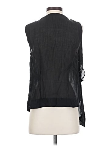 Zara Sleeveless T-Shirt (view 2)