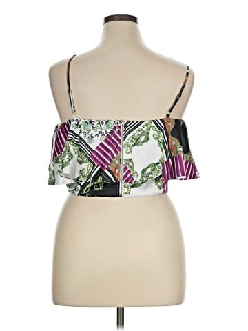 Akira Sleeveless Blouse (view 2)