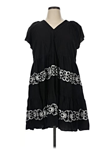 Old Navy Casual Dress (view 1)