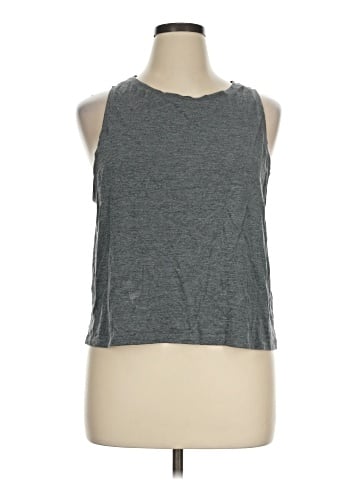 Gap Fit Sleeveless T-Shirt (view 1)