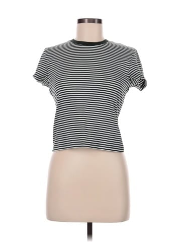 Uniqlo Short Sleeve T-Shirt (view 1)