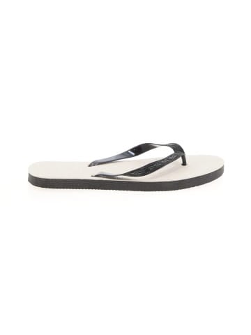 Unbranded Flip Flops (view 1)