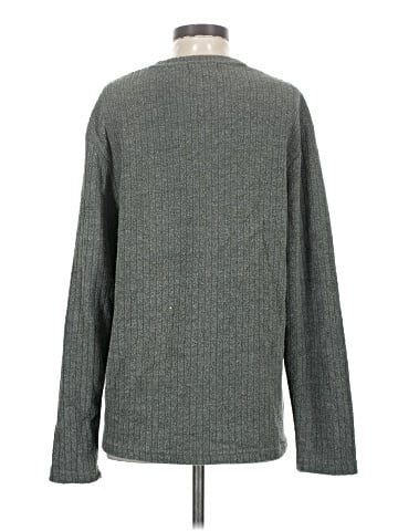 Axcess Pullover Sweater (view 2)