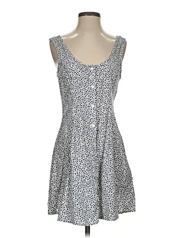 Old Navy Casual Dress (view 1)