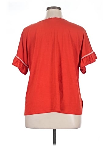 Max Studio Short Sleeve Top (view 2)