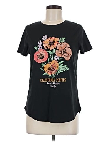 Maurices Short Sleeve T-Shirt (view 1)