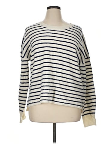 Vineyard Vines Pullover Sweater (view 1)