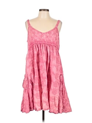 The Pyramid Collection Casual Dress (view 1)