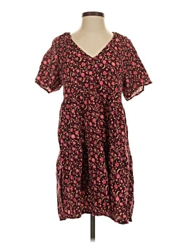 Old Navy Casual Dress (view 1)