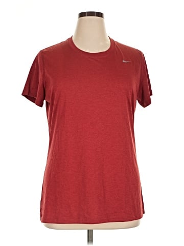 Nike Active T-Shirt (view 1)