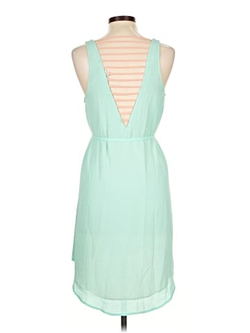 Hot & Delicious Sleeveless Top (view 2)