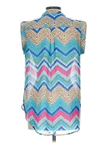 Antilia Femme Short Sleeve Blouse (view 2)