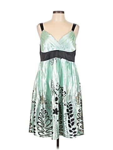 The Pyramid Collection Cocktail Dress (view 1)