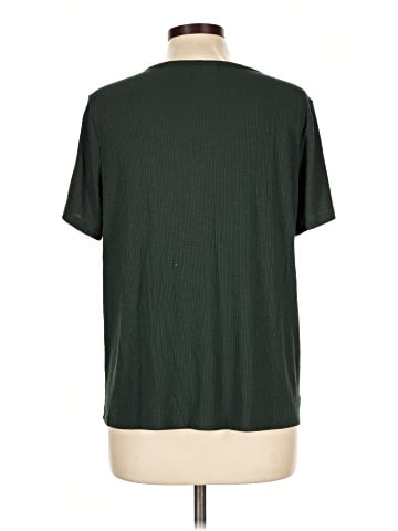 Old Navy Short Sleeve T-Shirt (view 2)
