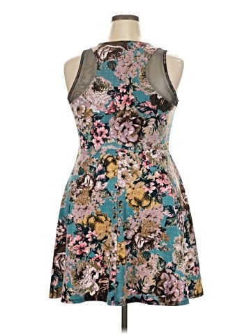 Xhilaration Casual Dress (view 2)