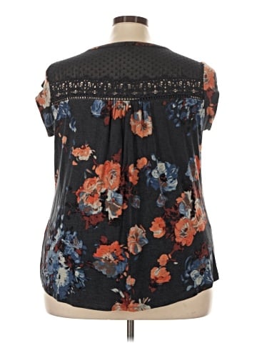 Daniel Rainn Sleeveless Blouse (view 2)