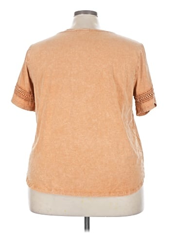 North Style Short Sleeve T-Shirt (view 2)
