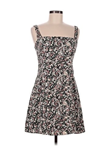 Abercrombie & Fitch Casual Dress (view 1)