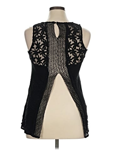 Monteau Tank Top (view 2)