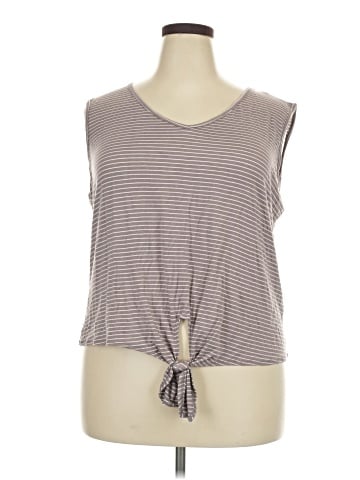 Wilde Sleeveless T-Shirt (view 1)