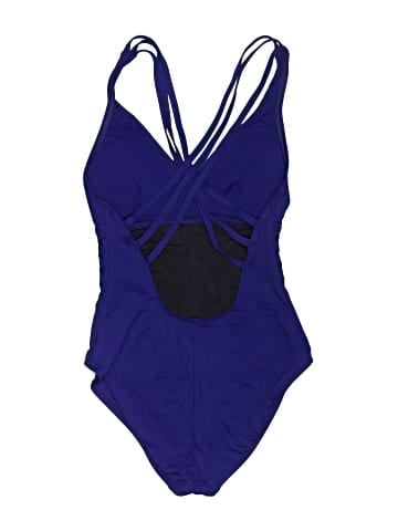 La Blanca One Piece Swimsuit (view 2)
