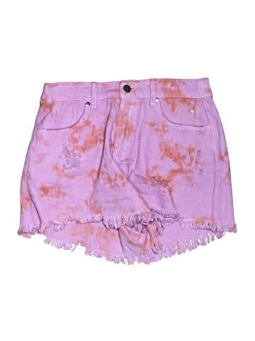 Easel Shorts (view 1)