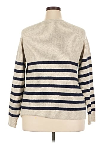 Knox Rose Pullover Sweater (view 2)