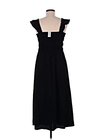 Old Navy Casual Dress (view 2)