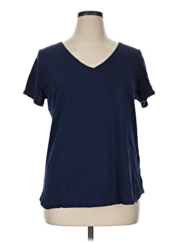 Old Navy Short Sleeve T-Shirt (view 1)