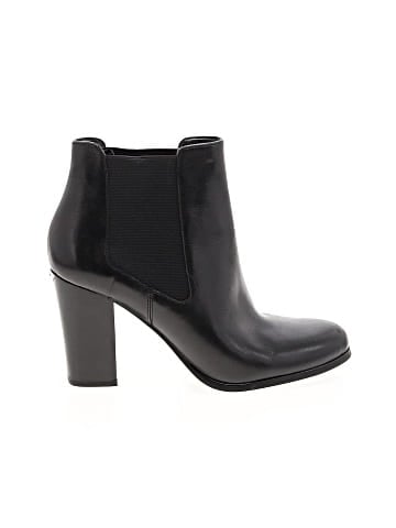 MICHAEL Michael Kors Ankle Boots (view 1)