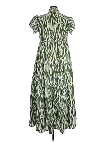 Crown & Ivy Casual Dress (view 2)