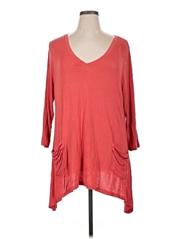 LOGO by Lori Goldstein 3/4 Sleeve T-Shirt (view 1)