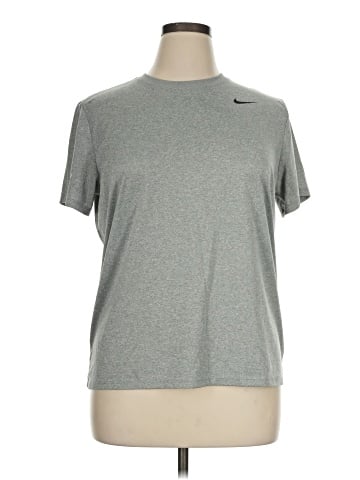 Nike Short Sleeve Top (view 1)