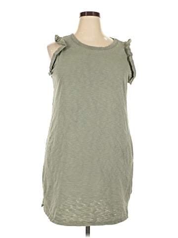Universal Thread Sleeveless Top (view 1)