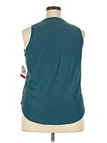 Reebok Sleeveless T-Shirt (view 2)