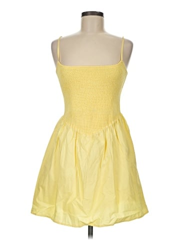Abercrombie & Fitch Cocktail Dress (view 1)